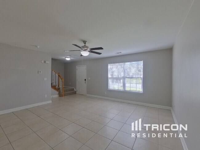 Foto del edificio - 1711 Southwind Dr