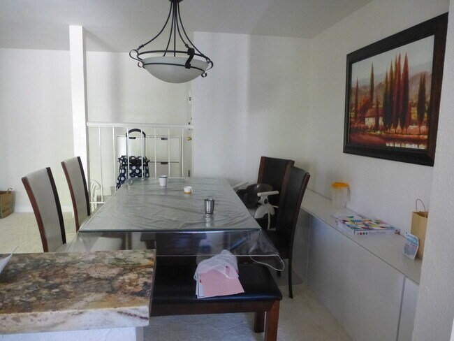 Foto del edificio - 5201 Summertime Ln
