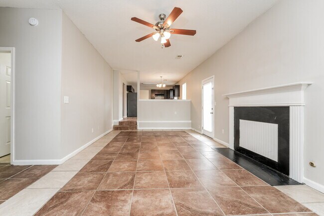 Building Photo - 3735 Salem Chapel Dr