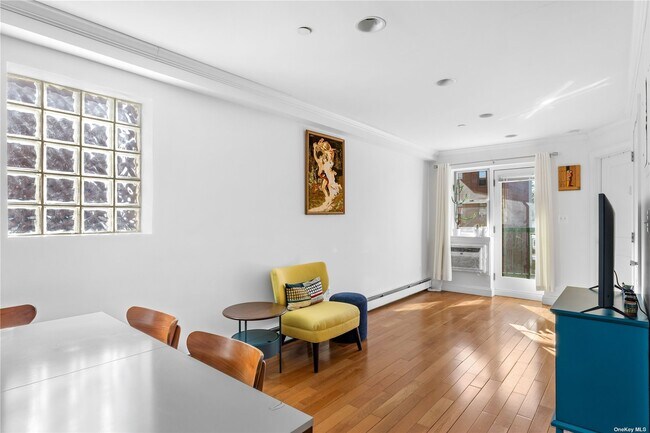 Building Photo - 83-71 116th St