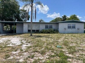 Building Photo - 1047 Japonica Ln