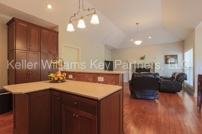 Building Photo - 11035 Cernech Road , Kansas City , KS , 66109