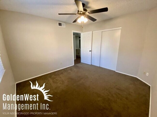 Building Photo - Stunning 2Bdm 2Ba Home in the Heart of Gle...