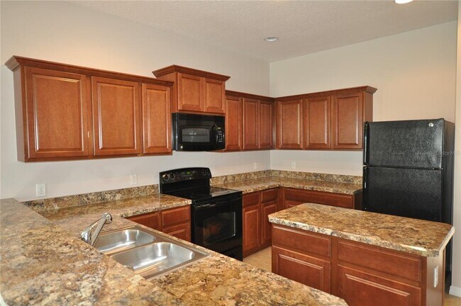 Building Photo - 929 Krenson Woods Rd