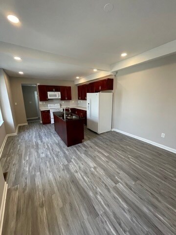 Foto del edificio - 2469 Brentwood Ave