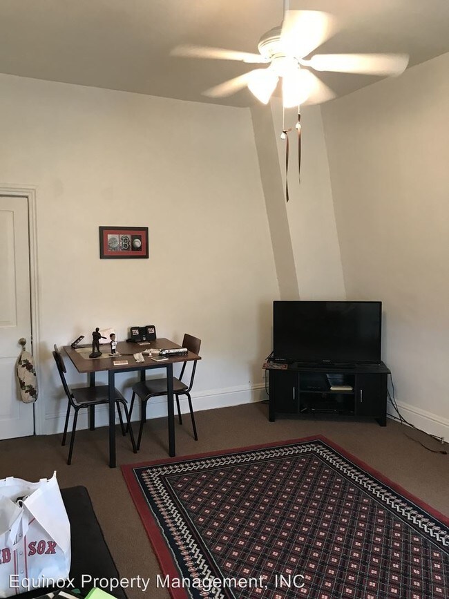 Foto del edificio - 215-217 W Broad St