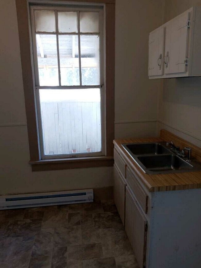 29 Harvey St, Rome, GA 30161 Townhome Rentals in Rome GA