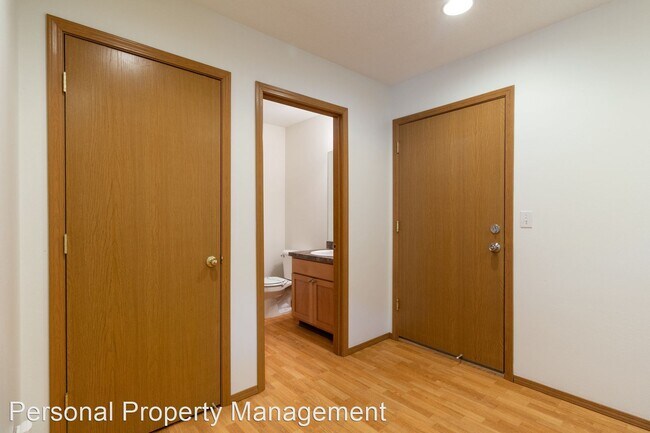 Foto del edificio - 3 br, 2.5 bath House - 8106 NE 36th Ct