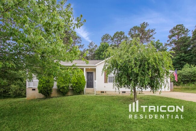 Building Photo - 118 Winding Cedar Dr