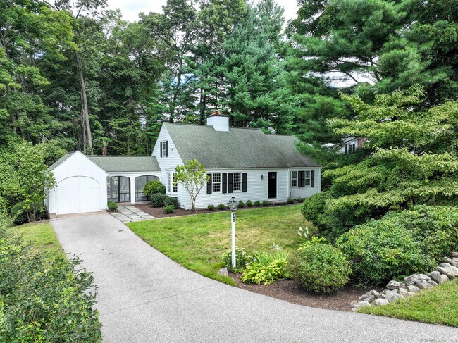 Building Photo - 47 Northview Dr