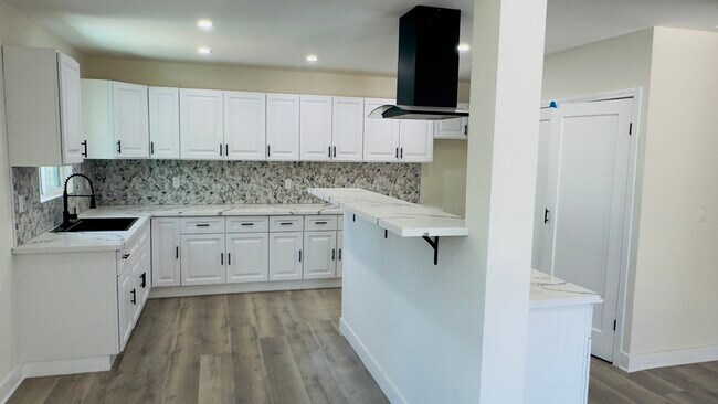 Foto del edificio - 1172 E 46th St