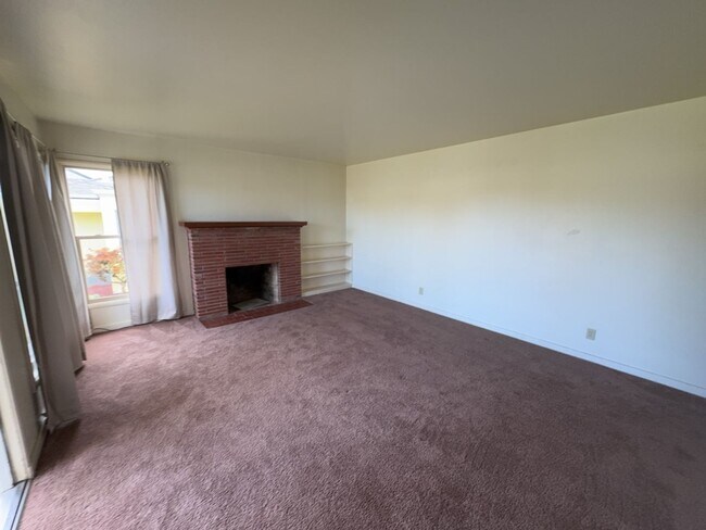 Foto del edificio - 2 Bed 1 Bath Home Just minutes away from C...