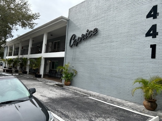 Building Photo - Caprice Apartments