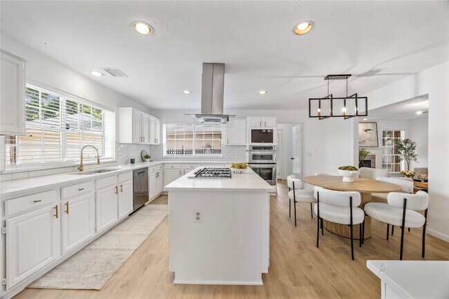 Foto del edificio - 10310 Minturn Ln