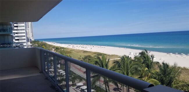 Building Photo - 5757 Collins Ave