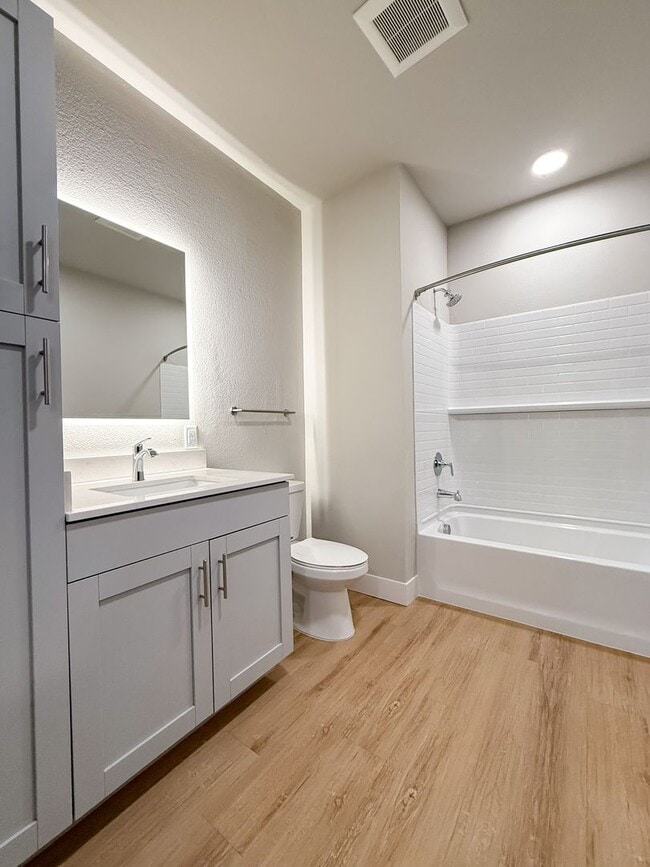 Interior Photo - Junction at Fayetteville