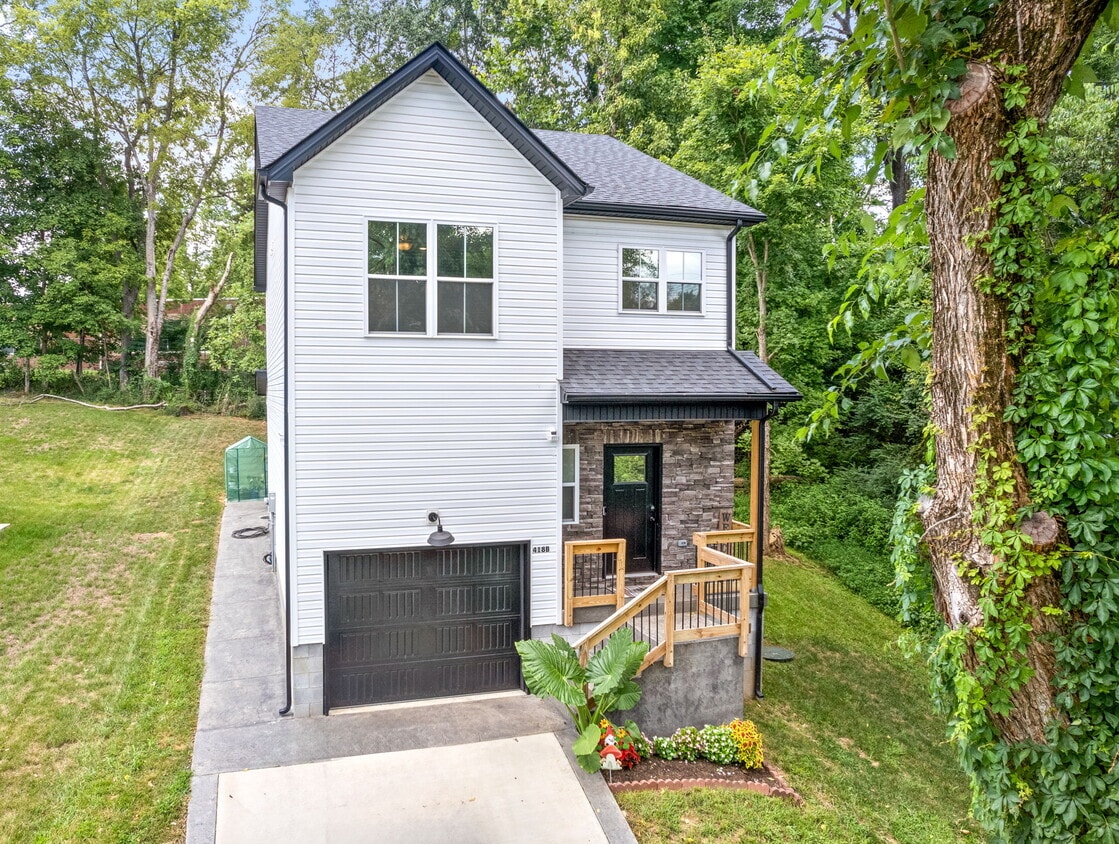 Foto principal - 418 Oak St