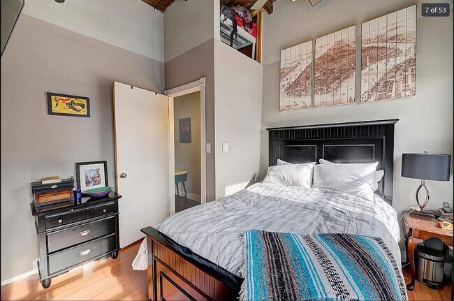 Foto del edificio - 358 6th St