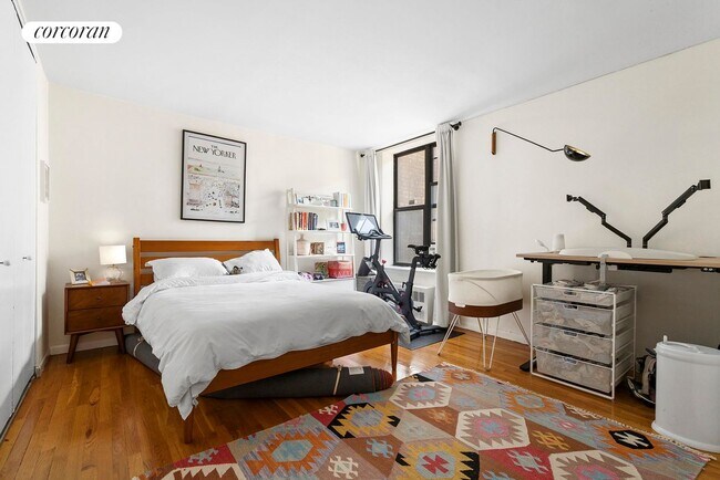 Foto del edificio - 44 Butler Pl