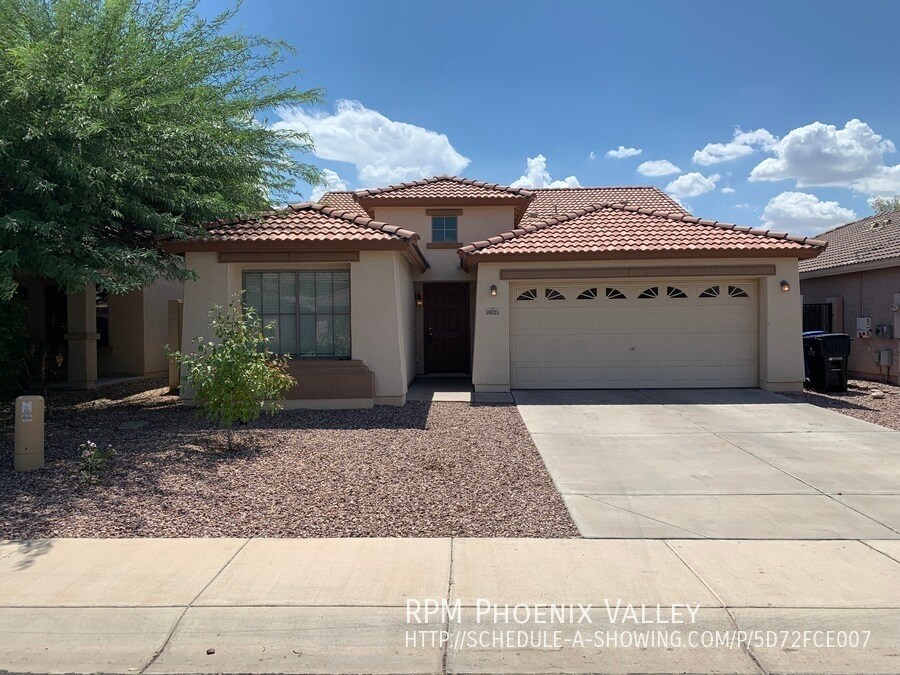 4 Bed / 2 Bath Single Level Tolleson Home House Rental in