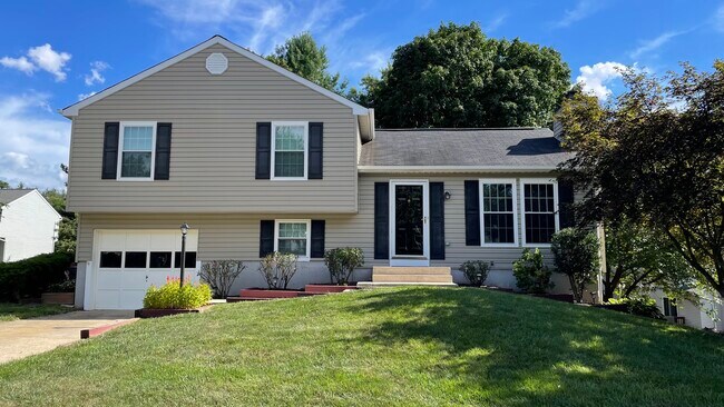 Foto del edificio - 8559 Wheatfield Way