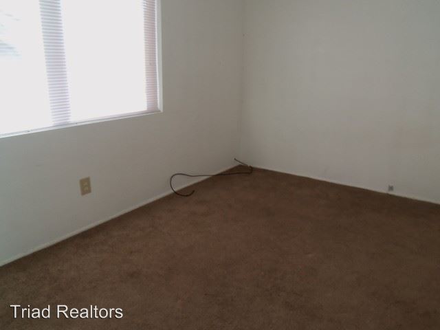 Building Photo - 6319 Tamarisk Ave