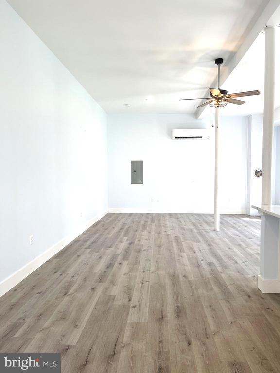 Foto principal - 118 Bancroft Ave