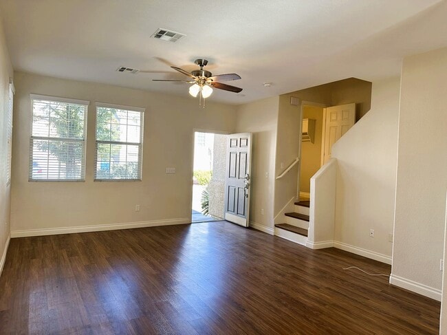 Building Photo - 2689 Cottonwillow St