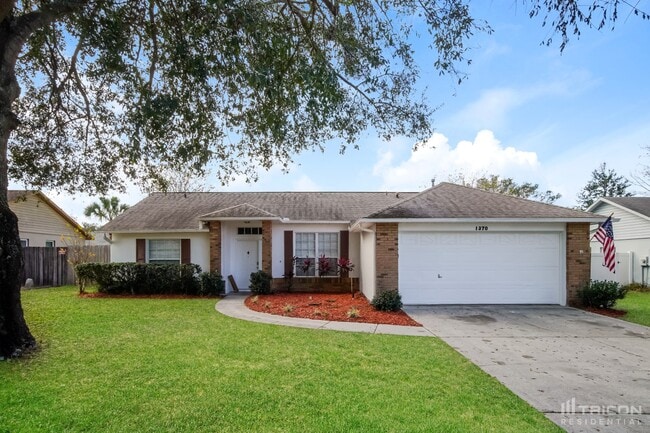 Building Photo - 1370 Heather Glen Dr