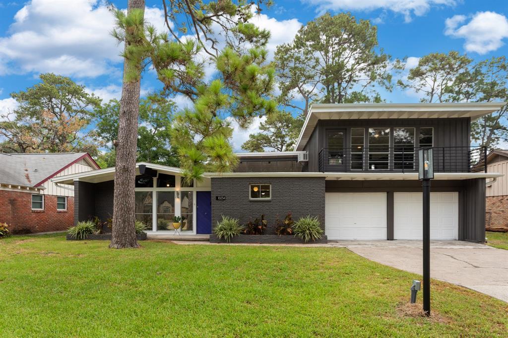 Foto principal - 10234 Hazelhurst Dr
