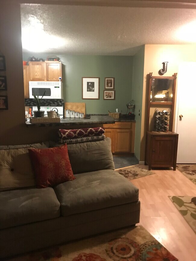 Foto del edificio - 7400 72nd Ln N