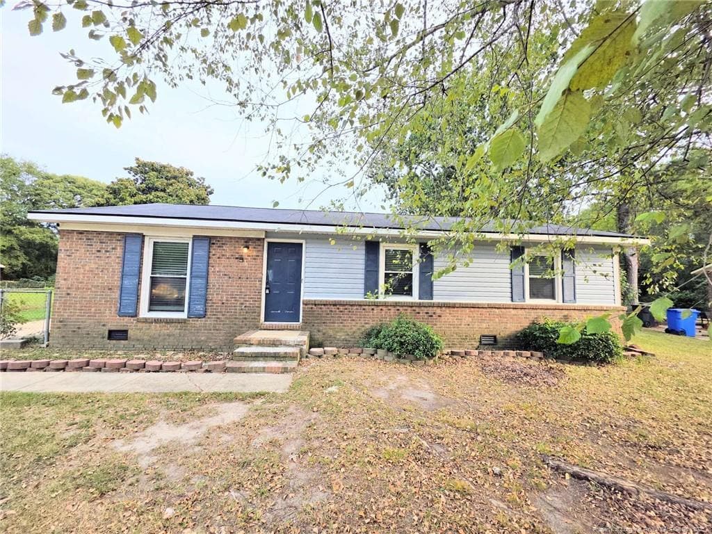 Foto principal - 425 Morley Dr
