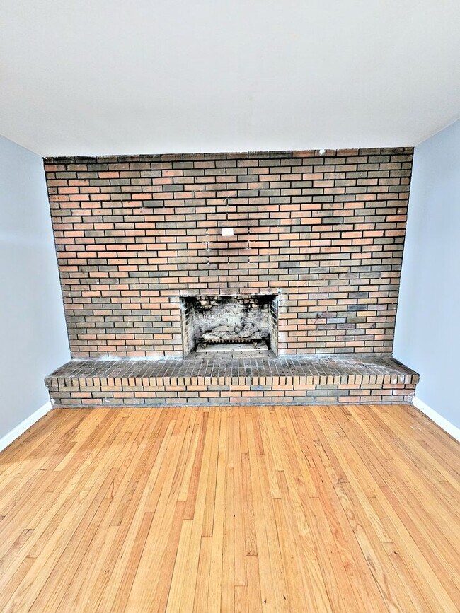 Foto del edificio - HOUSE FOR RENT - DECATUR