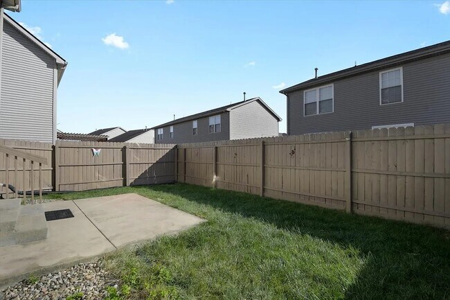 Building Photo - 3909 Inverness Rd