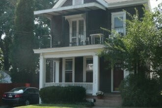 Building Photo - 1275 Grace Ave