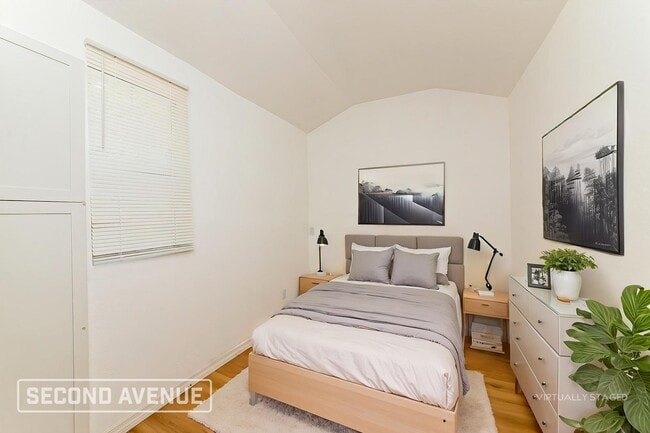 Foto del edificio - 2710 22nd Ave S
