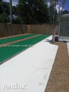 Foto del edificio - 4 br, 2 bath House - 813 SE 4th St # 2