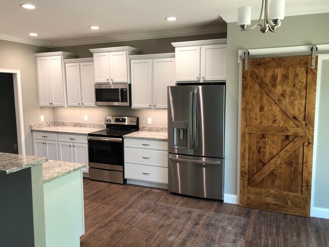 Foto del edificio - New Construction Basement Rancher 5BR/3BA