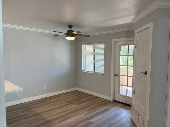 Foto del edificio - Great Oceanside 2 Bedroom, 2 Bath Condominium