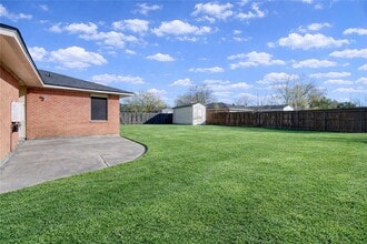 Building Photo - 2714 Southmore Ave