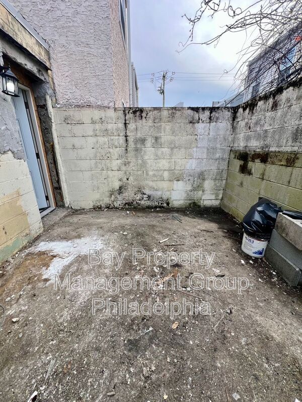 Building Photo - 2312 Greenwich St