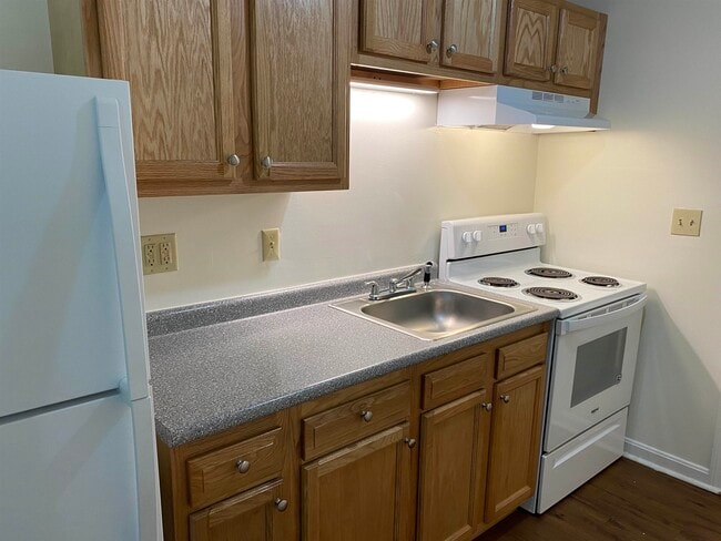 Building Photo - 53 Walker St