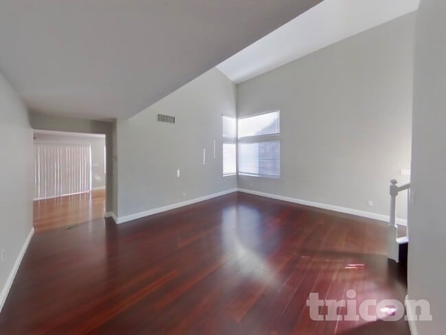 Foto del edificio - 1980 Golden Shadow Ct