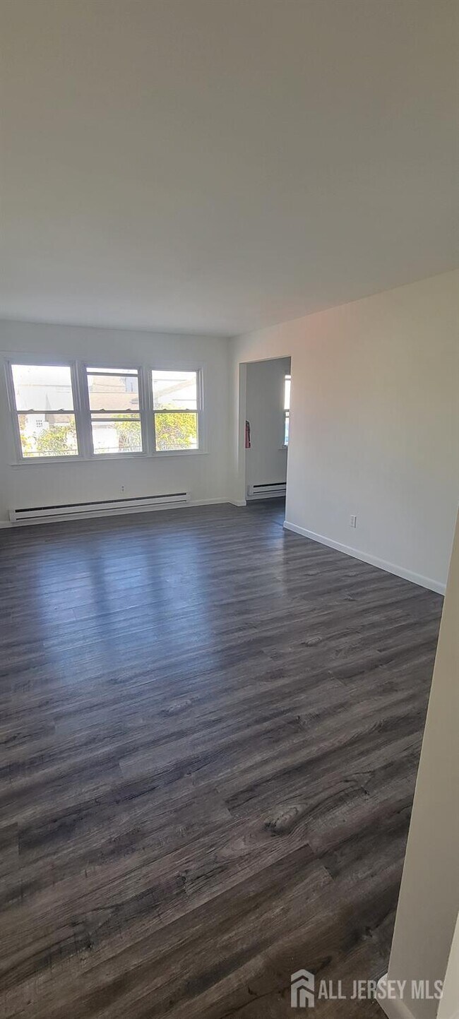 Foto del edificio - 358 Raritan St