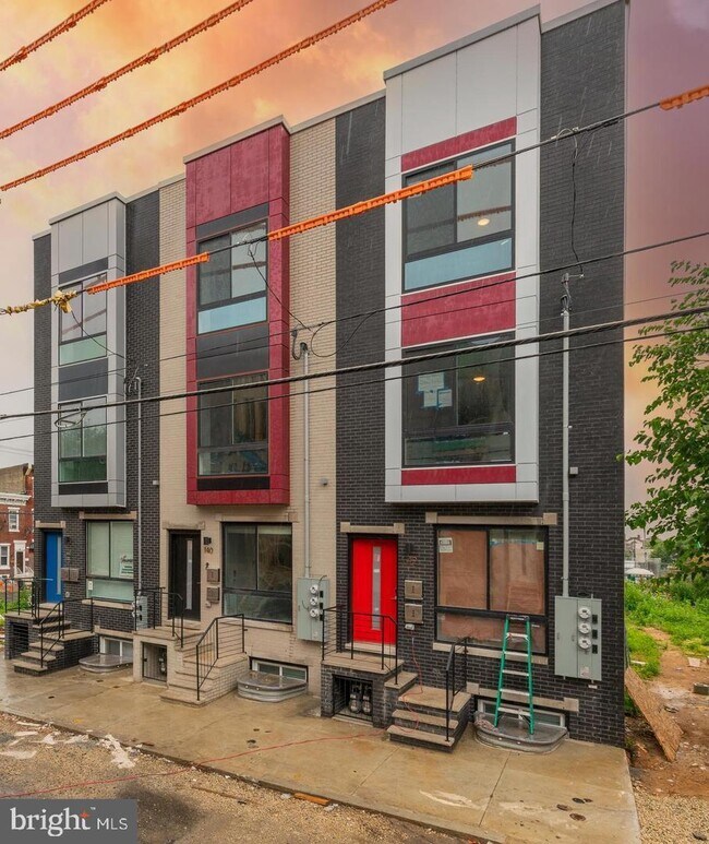 Foto del edificio - 142 W Huntingdon St