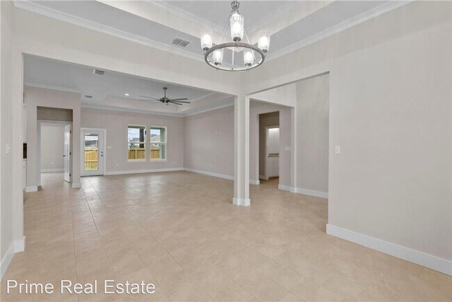 Foto del edificio - 3 br, 2 bath House - 6738 Effat