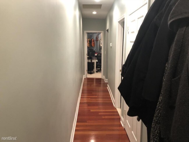Foto del edificio - 3005 Sherman Ave NW