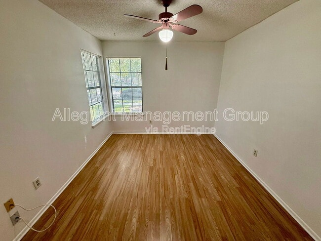 Building Photo - 2900 Risser Ave