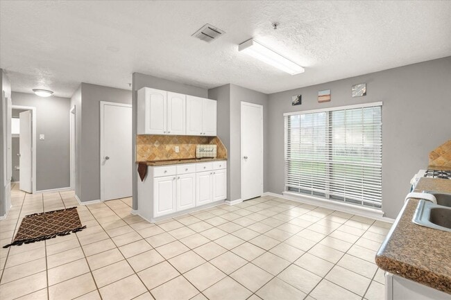 Foto del edificio - 25706 Glen Loch Dr