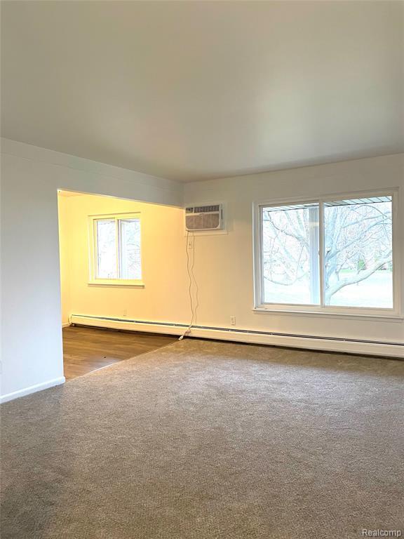 Building Photo - 1705 Charlton Rd